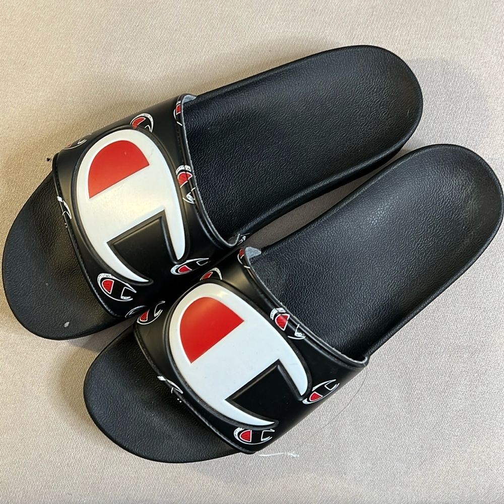 BRAND NEW NEVER WORN but tags removed Champion Slides